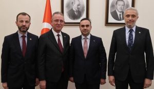AK Parti Kütahya Milletvekillerinden Bakan Kacır’a ziyaret